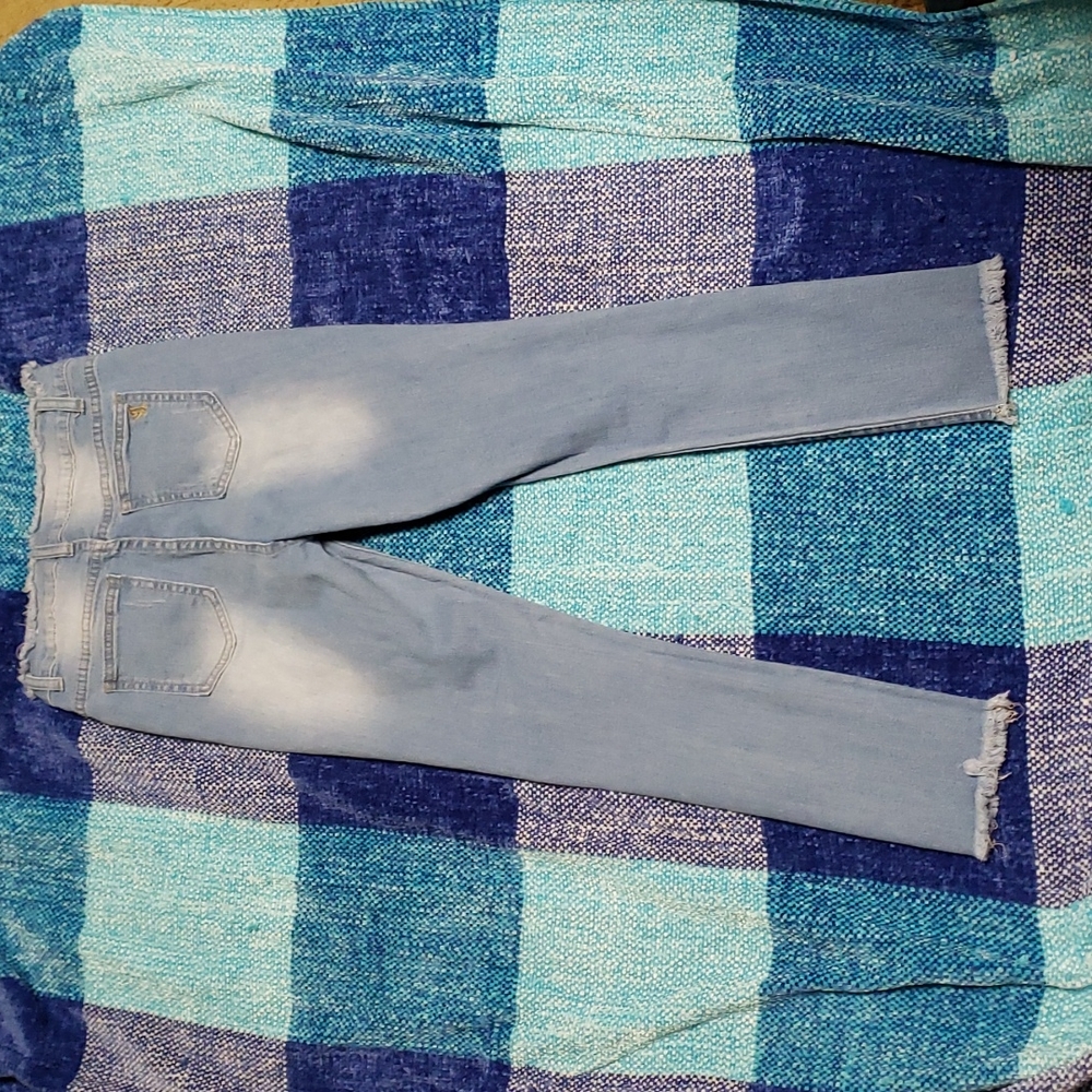 VIP JEANS - Picture 3 of 5